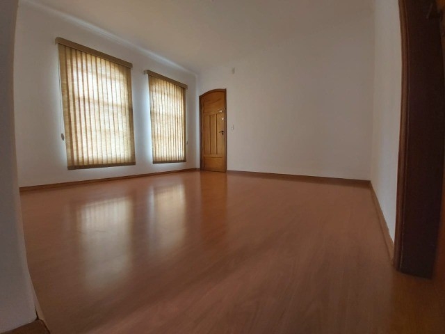 Apartamento à venda com 2 quartos, 65m² - Foto 1