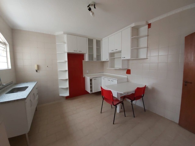 Apartamento à venda com 2 quartos, 65m² - Foto 4