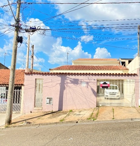 Sobrado à venda com 4 quartos, 150m² - Foto 1