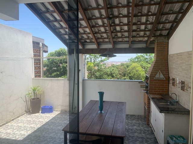 Casa à venda com 4 quartos, 180m² - Foto 6