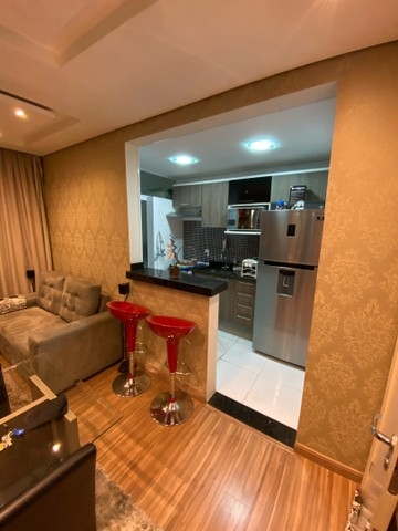 Apartamento à venda com 2 quartos, 47m² - Foto 2