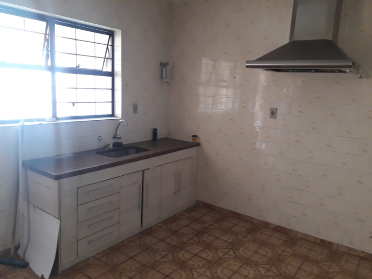 Casa de Condomínio à venda com 2 quartos, 120m² - Foto 2