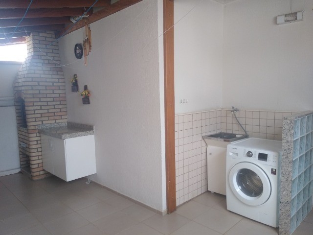 Apartamento à venda com 3 quartos, 102m² - Foto 2