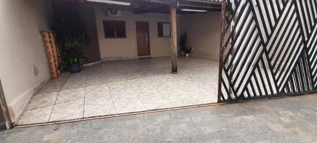 Casa de Condomínio à venda com 3 quartos, 160m² - Foto 1