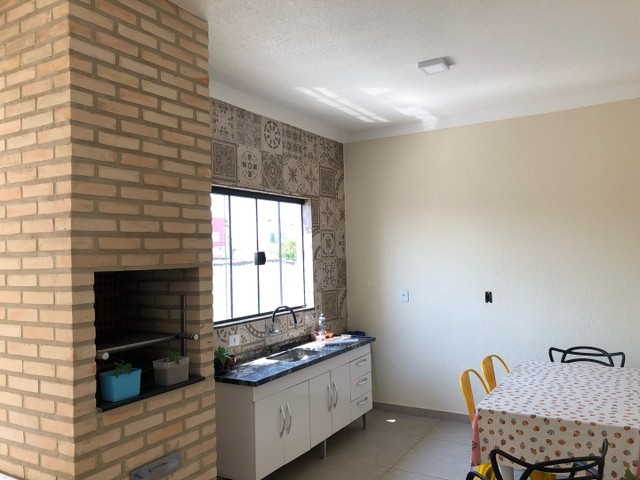 Sobrado à venda com 3 quartos, 190m² - Foto 1