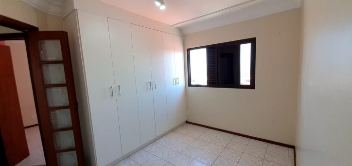 Apartamento à venda com 3 quartos, 92m² - Foto 13