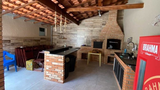 Sobrado à venda com 2 quartos, 180m² - Foto 1