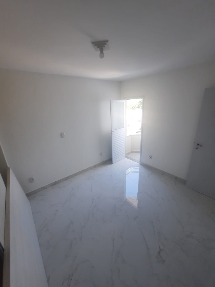 Apartamento à venda com 3 quartos, 80m² - Foto 3