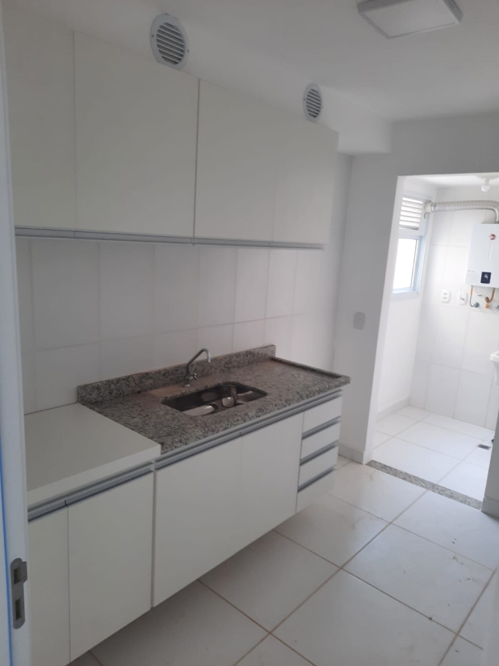 Apartamento à venda com 3 quartos, 80m² - Foto 8