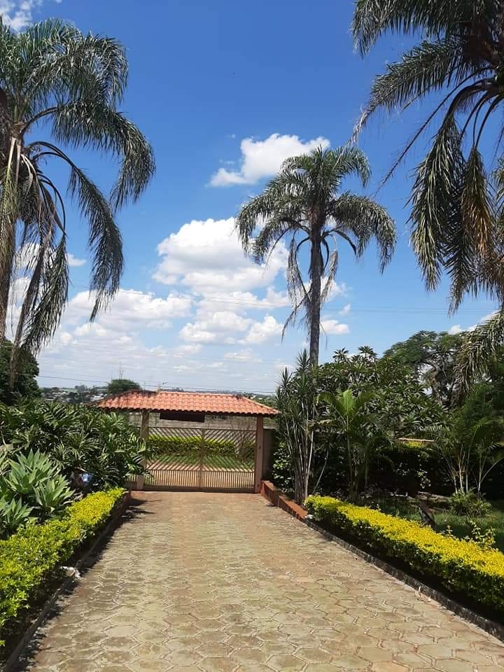 Fazenda à venda com 4 quartos, 462m² - Foto 2