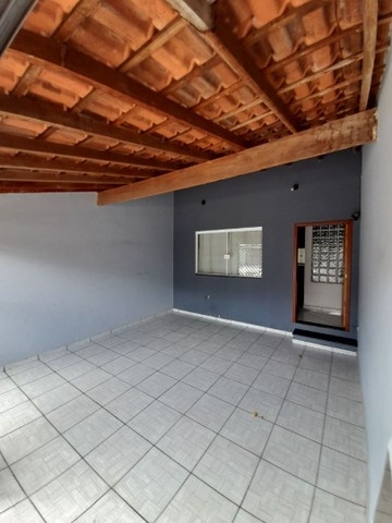 Casa de Condomínio à venda com 2 quartos, 65m² - Foto 1