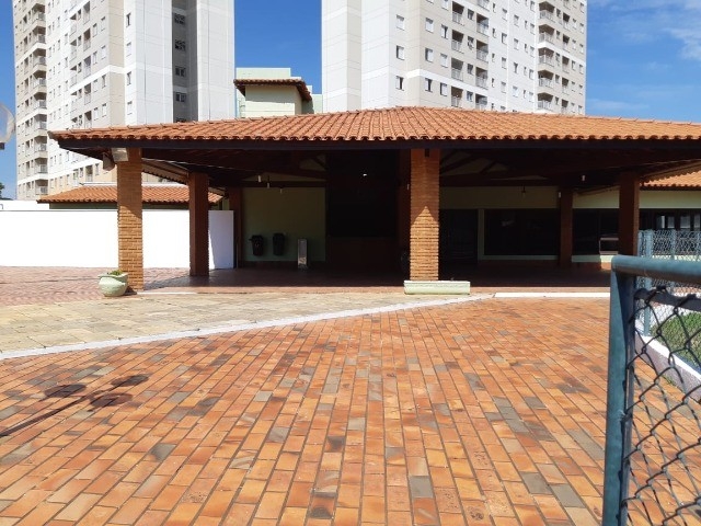 Sobrado à venda com 3 quartos, 210m² - Foto 2