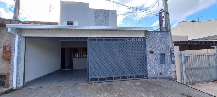 Sobrado à venda com 3 quartos, 200m² - Foto 1