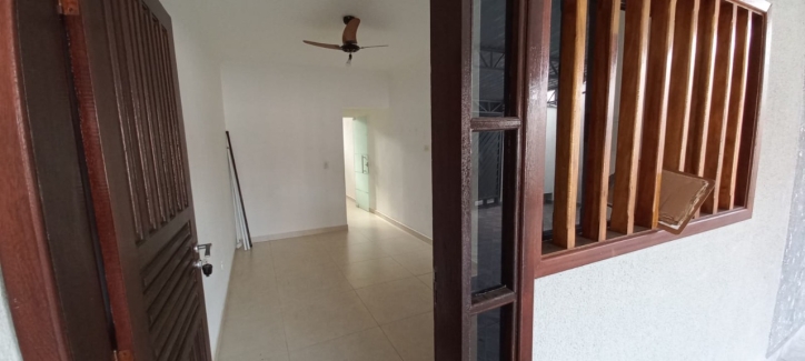 Sobrado à venda com 3 quartos, 200m² - Foto 4