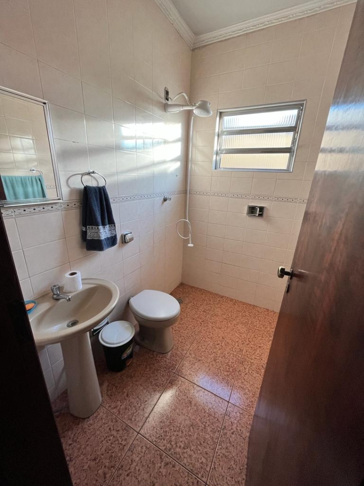 Casa de Condomínio à venda com 4 quartos, 296m² - Foto 14