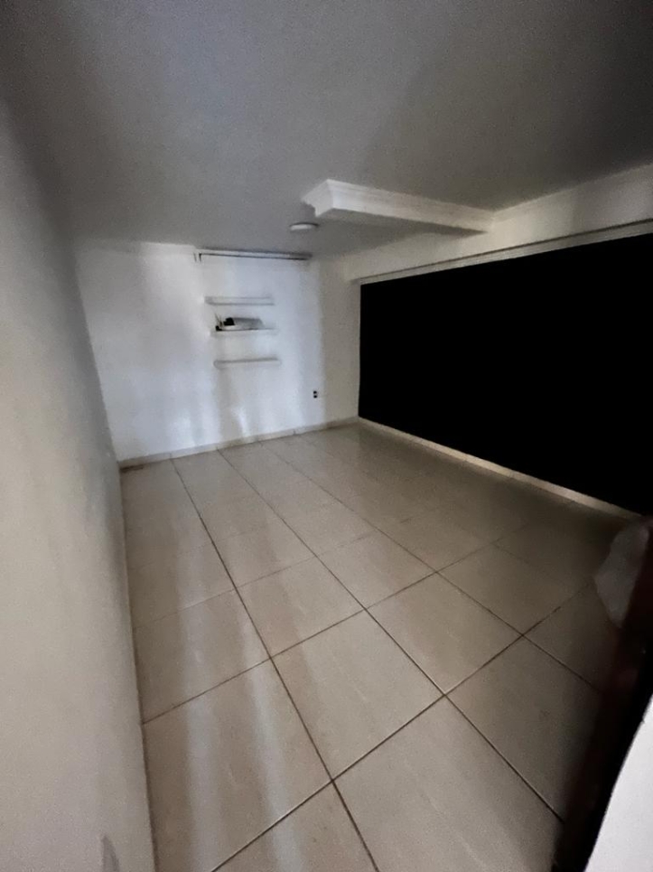 Casa de Condomínio à venda com 4 quartos, 296m² - Foto 20