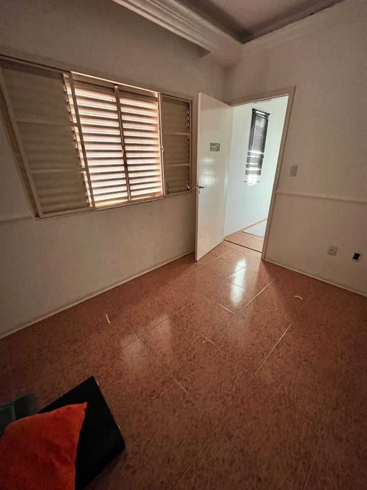 Casa de Condomínio à venda com 4 quartos, 296m² - Foto 28