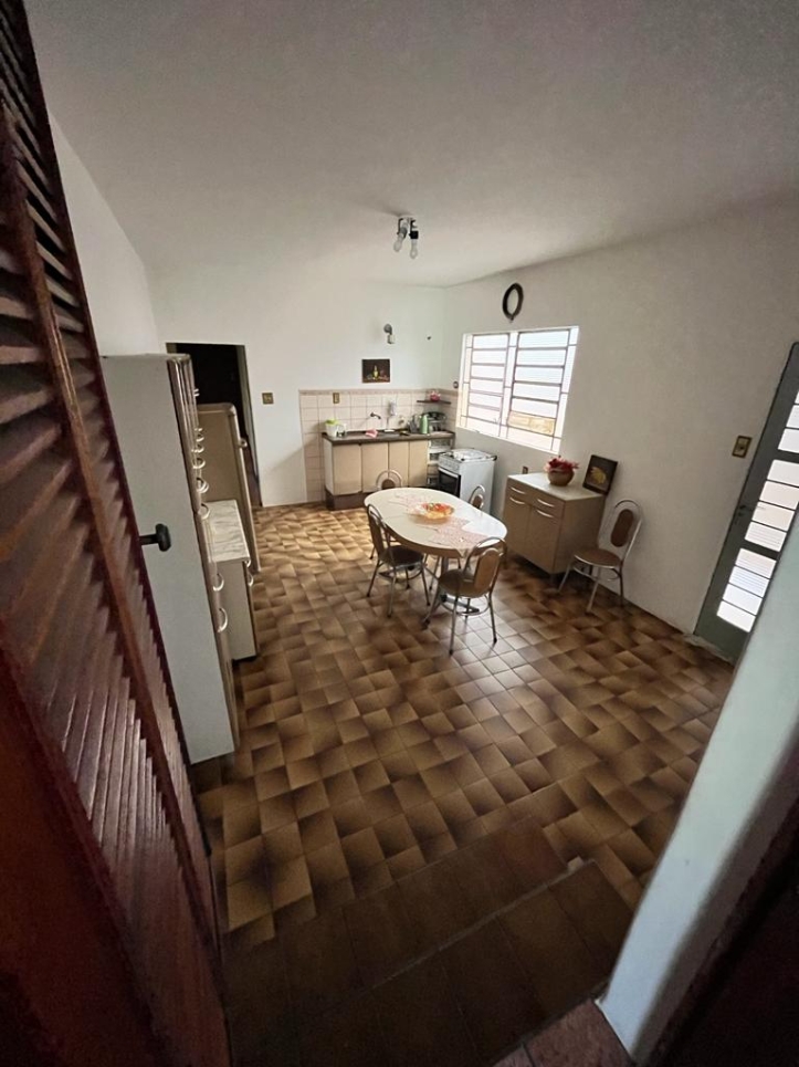 Casa de Condomínio à venda com 4 quartos, 296m² - Foto 30