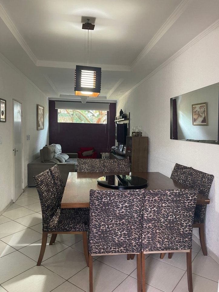 Casa de Condomínio à venda com 3 quartos, 110m² - Foto 1