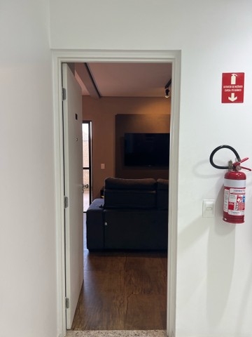 Apartamento à venda com 1 quarto, 75m² - Foto 13