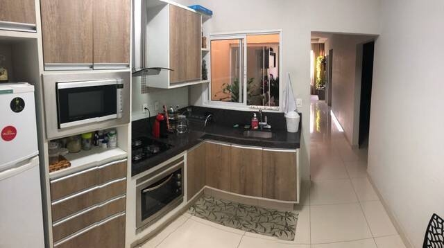 Casa de Condomínio à venda com 3 quartos, 200m² - Foto 4