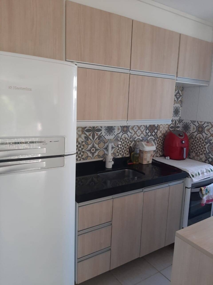 Apartamento à venda com 2 quartos, 42m² - Foto 4