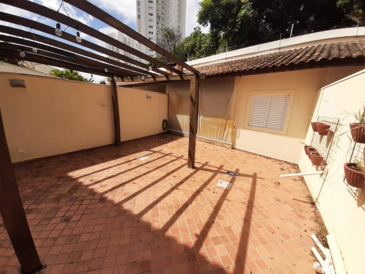 Casa de Condomínio à venda com 3 quartos, 150m² - Foto 2