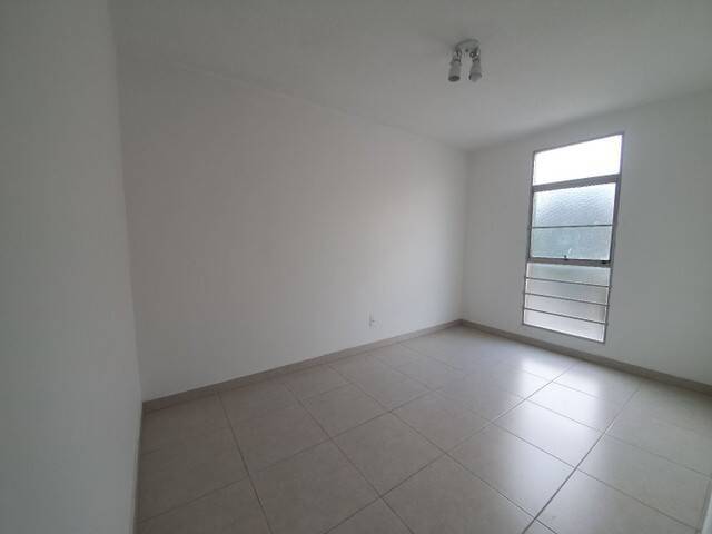 Apartamento à venda com 2 quartos, 45m² - Foto 12