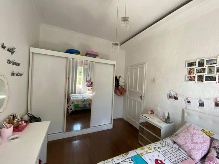 Casa de Condomínio à venda com 3 quartos, 250m² - Foto 13