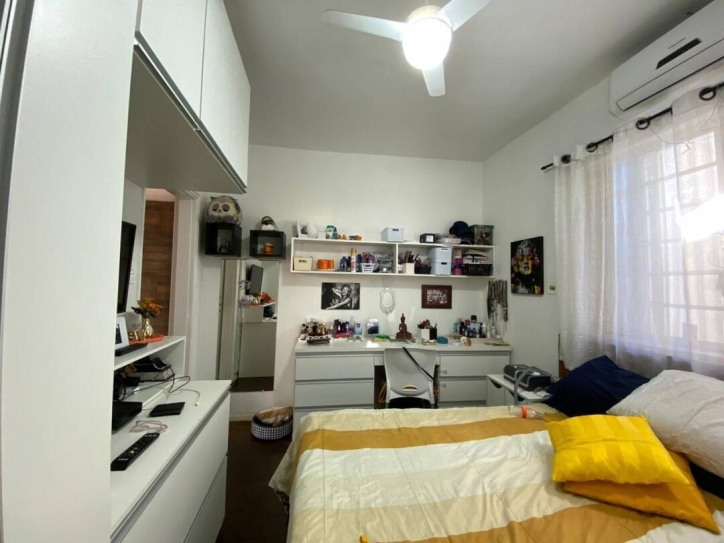 Casa de Condomínio à venda com 3 quartos, 250m² - Foto 14