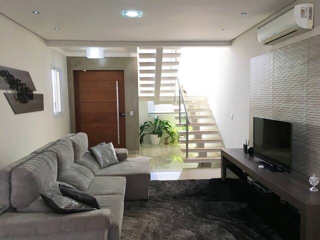 Casa de Condomínio à venda com 3 quartos, 280m² - Foto 4