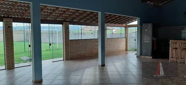 Fazenda à venda com 2 quartos, 750m² - Foto 13