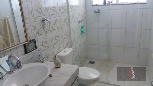 Casa de Condomínio à venda com 3 quartos, 369m² - Foto 15