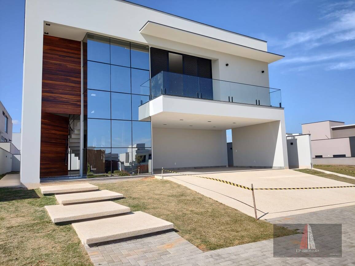 Casa à venda com 4 quartos, 480m² - Foto 1