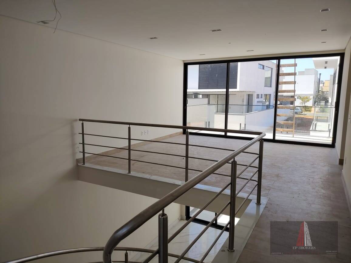 Casa à venda com 4 quartos, 480m² - Foto 9