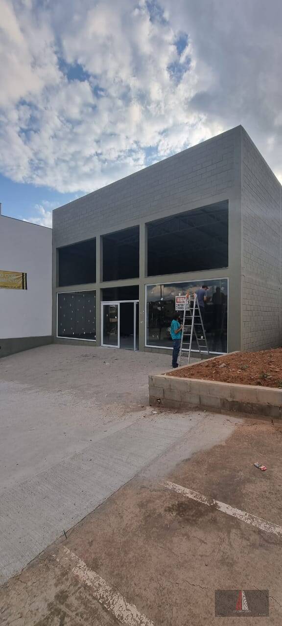 Depósito-Galpão-Armazém para alugar, 300m² - Foto 2