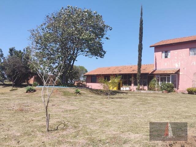 Fazenda à venda com 5 quartos, 3000m² - Foto 2