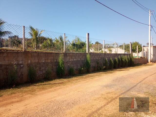 Fazenda à venda com 3 quartos, 1500m² - Foto 14