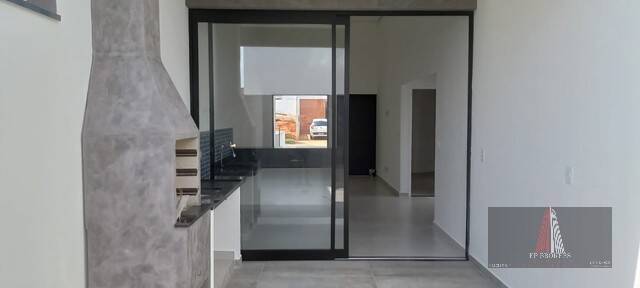 Casa à venda com 3 quartos, 102m² - Foto 5