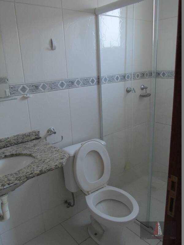 Apartamento à venda com 2 quartos, 63m² - Foto 8