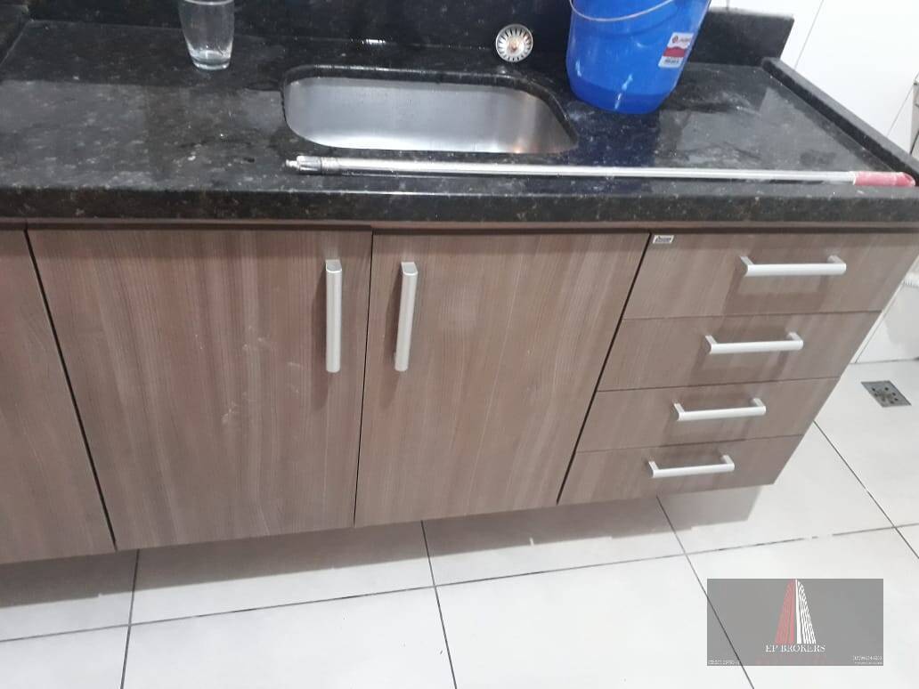 Apartamento à venda com 2 quartos, 50m² - Foto 5