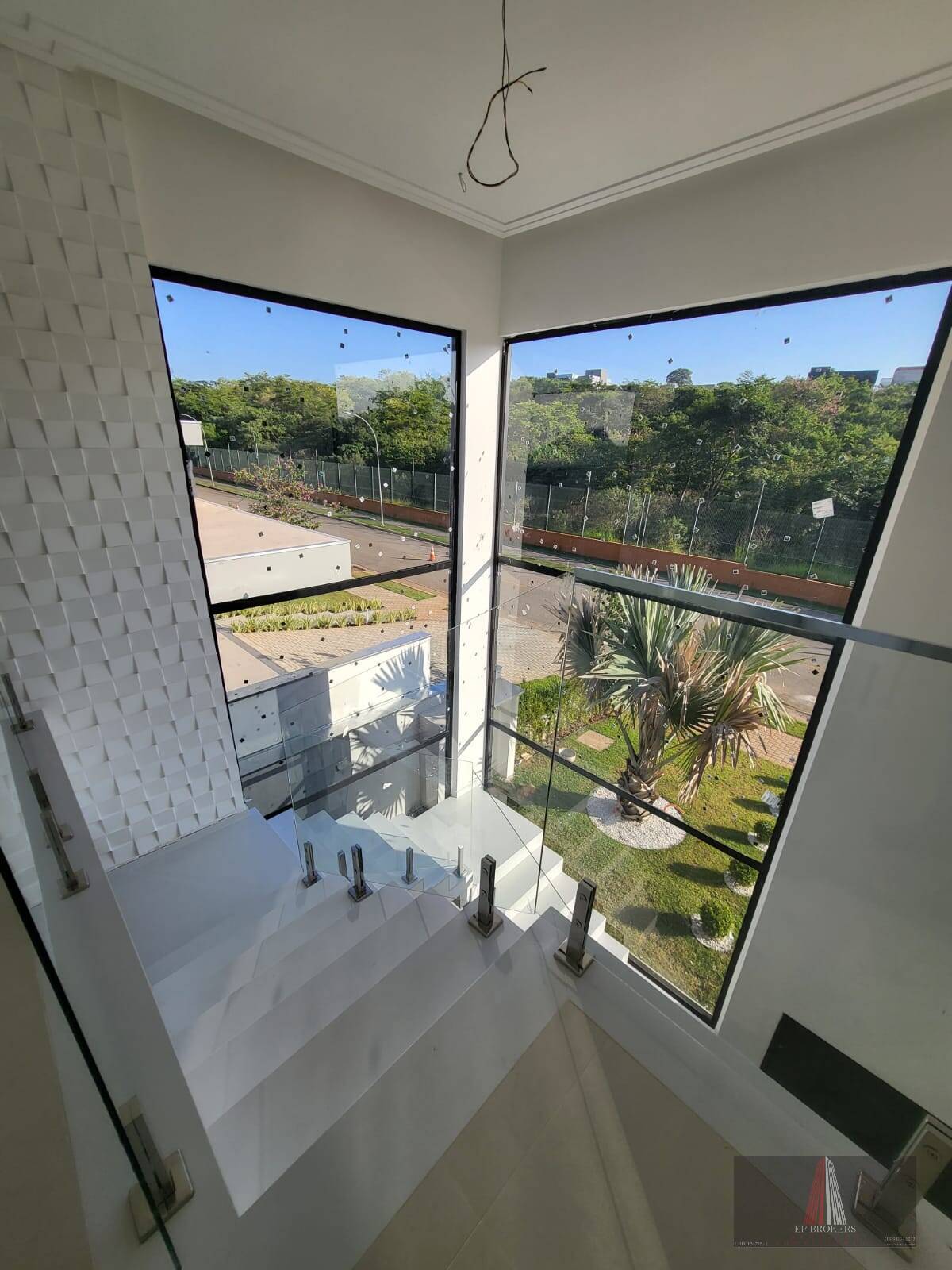 Casa à venda com 4 quartos, 416m² - Foto 7