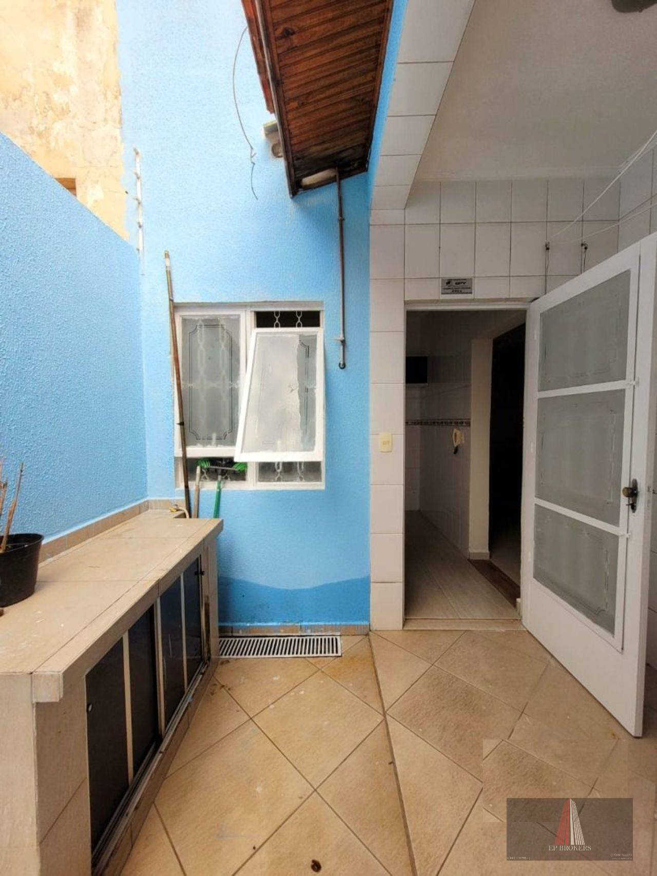 Casa à venda com 3 quartos, 100m² - Foto 9