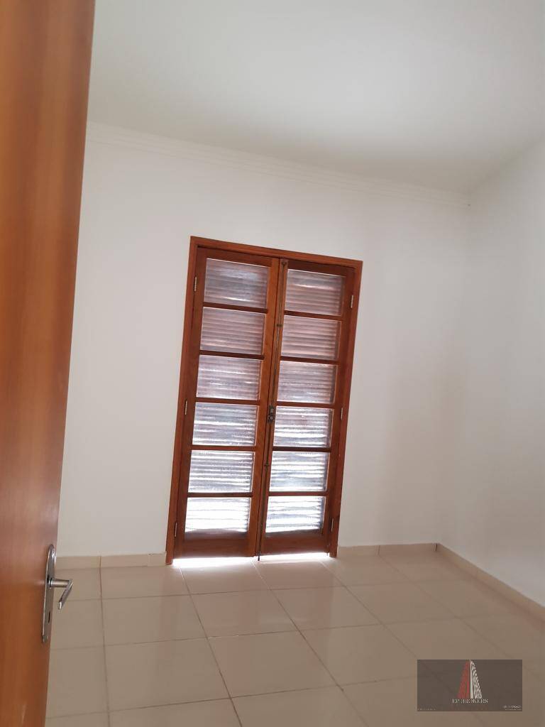 Casa à venda com 4 quartos, 198m² - Foto 12