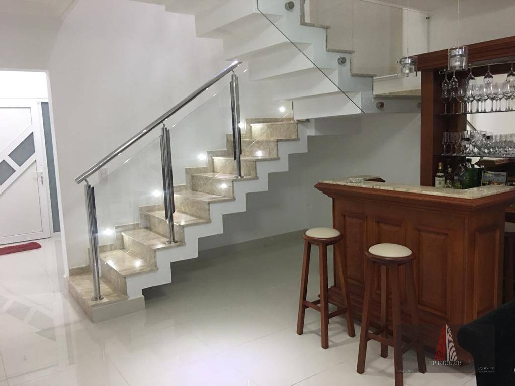 Casa à venda com 4 quartos, 440m² - Foto 7