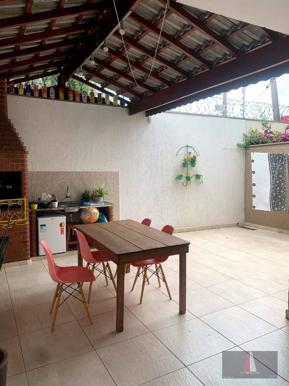 Casa à venda com 3 quartos, 150m² - Foto 15