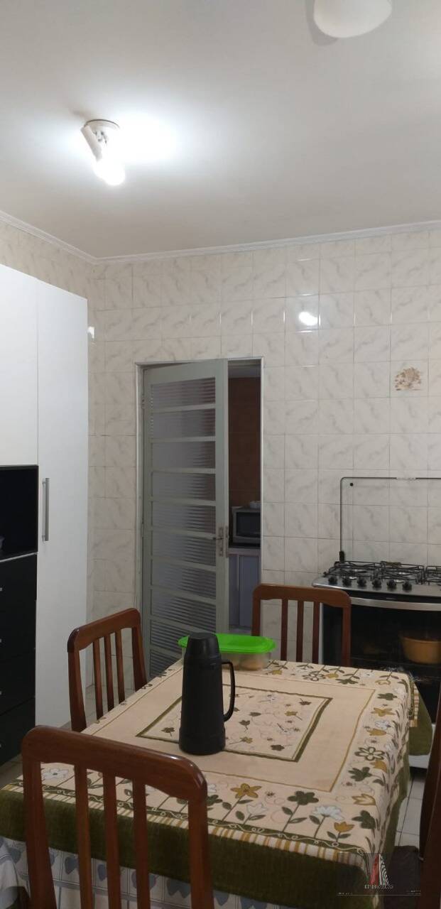 Casa à venda com 5 quartos, 300m² - Foto 5