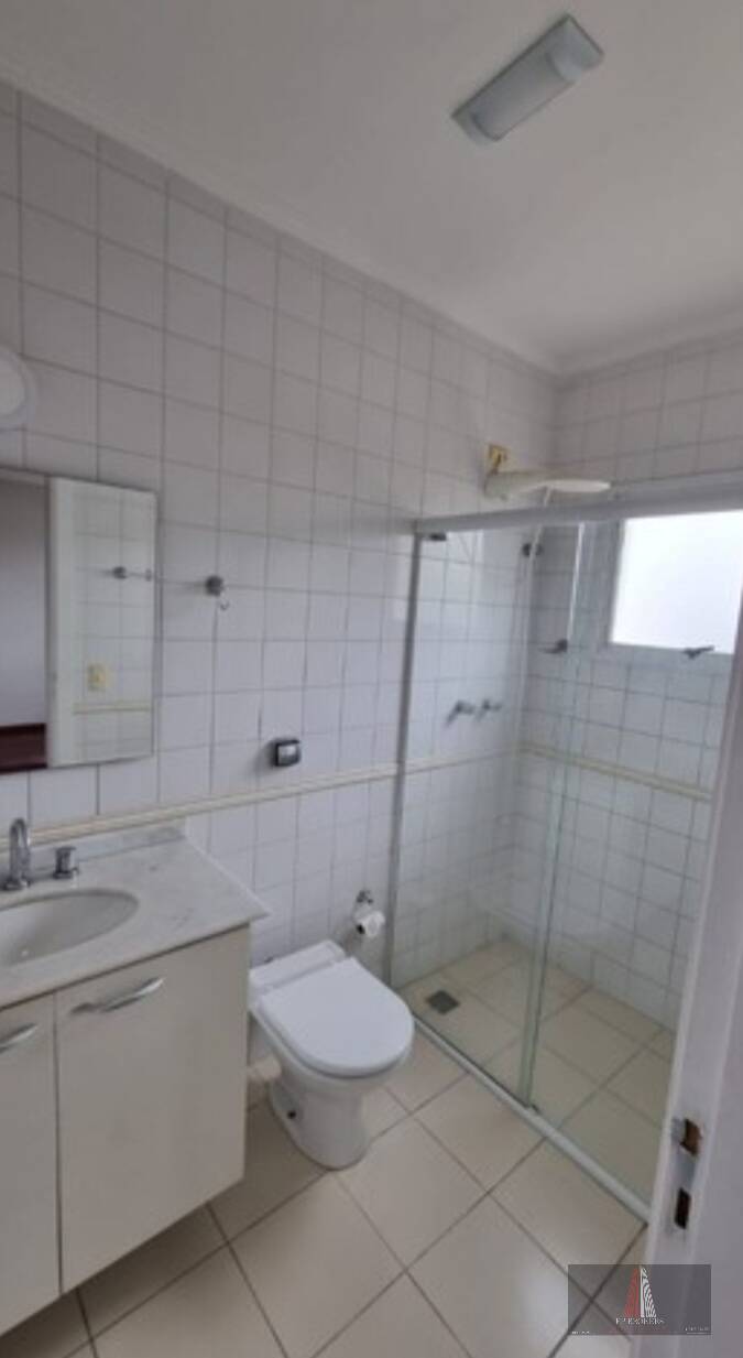 Casa de Condomínio à venda e aluguel com 4 quartos, 250m² - Foto 13