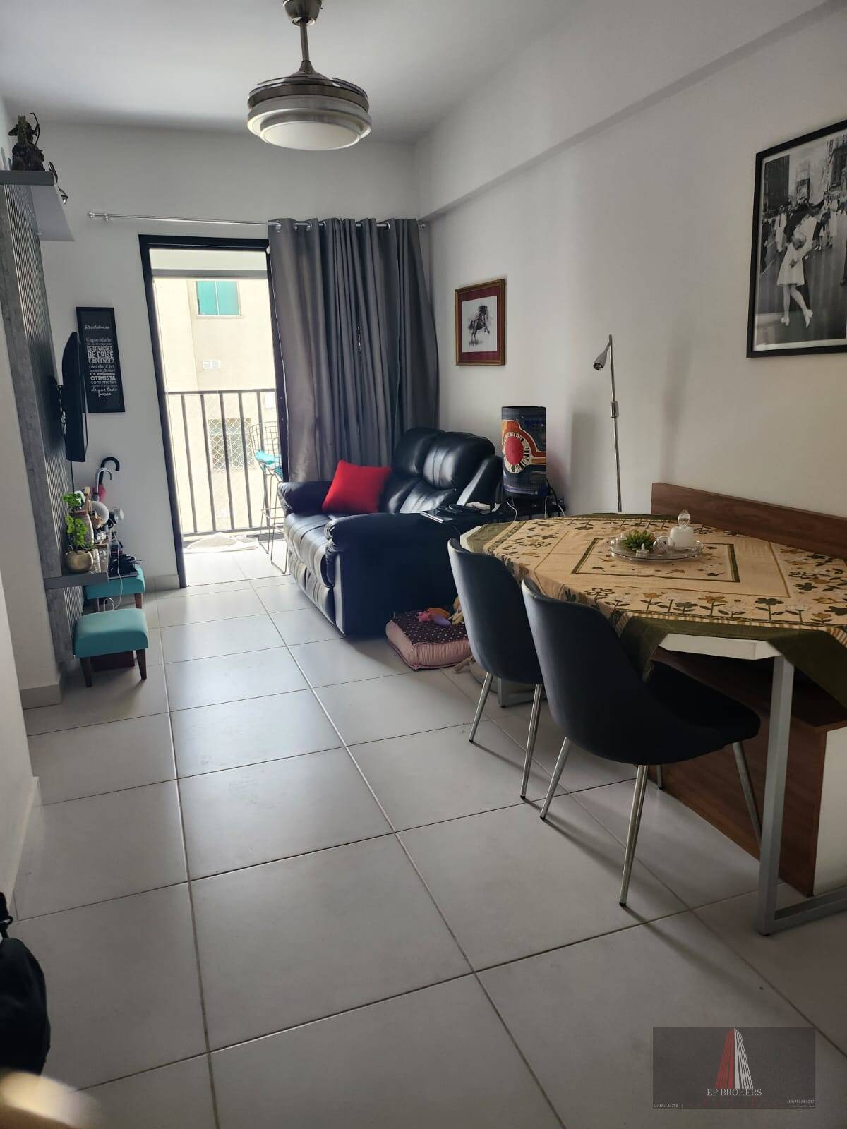 Apartamento à venda com 2 quartos, 58m² - Foto 3