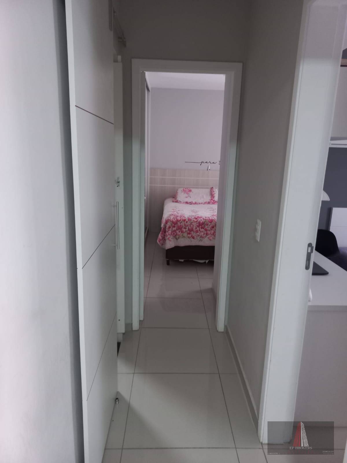 Apartamento à venda com 2 quartos, 52m² - Foto 15